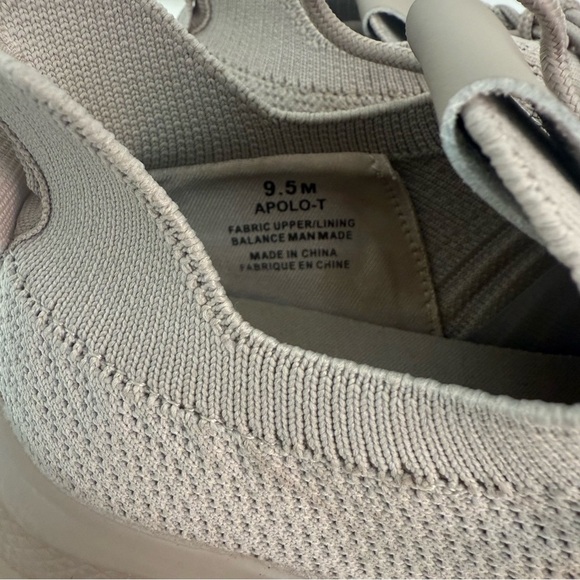 Cushionaire Womens Sneakers Neutral Beige Knit Lace Up Comfort Shoes 9.5 - Picture 5 of 8